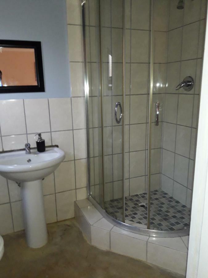 Hluhluwe Gate Safari Camp Hotel Ngoại thất bức ảnh